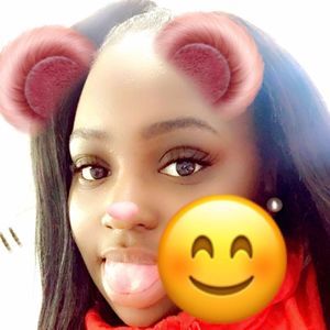 Meet your Posher, Briana